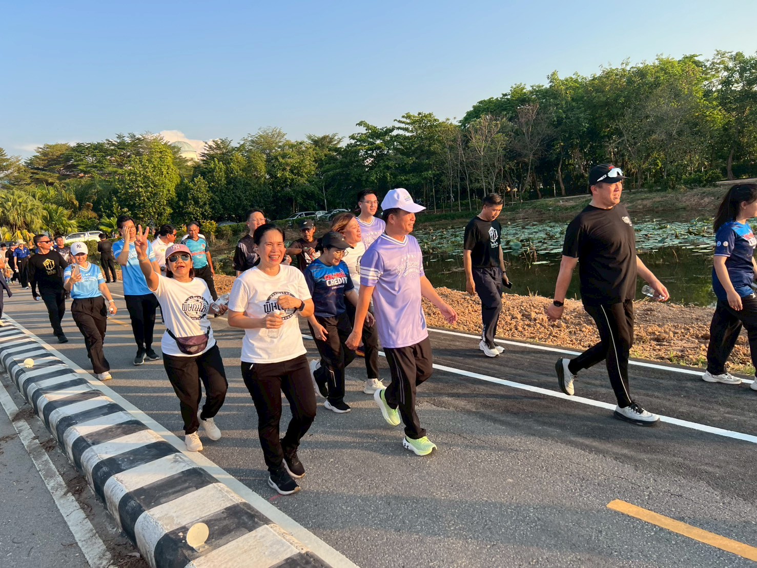 title - ส.ป.ก.พิษณุโลก เข้าร่วมกิจกรรม “ผู้ว่าฯ พาออกกำลังกาย” ครั้งที่ 4 เดิน-วิ่งเพื่อสุขภาพ กว่า 500 คน ร่วมสร้างวิถีชีวิตสายสุขภาพ